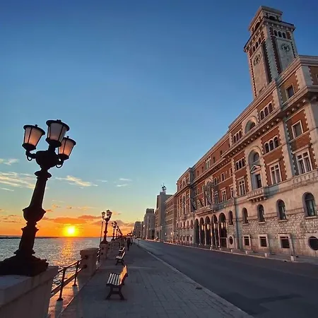 By The Sea Apartment Bari
